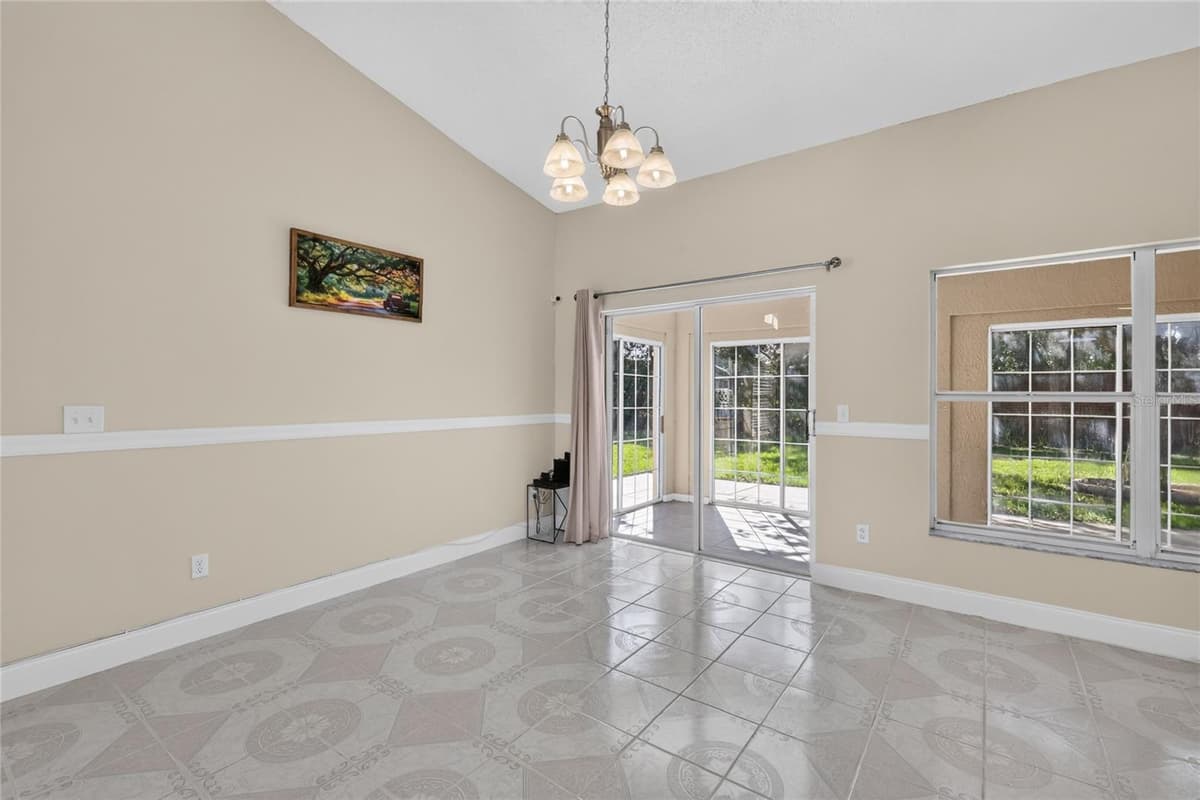 517 PEPPERMILL CIRCLE — photo 12 of 47