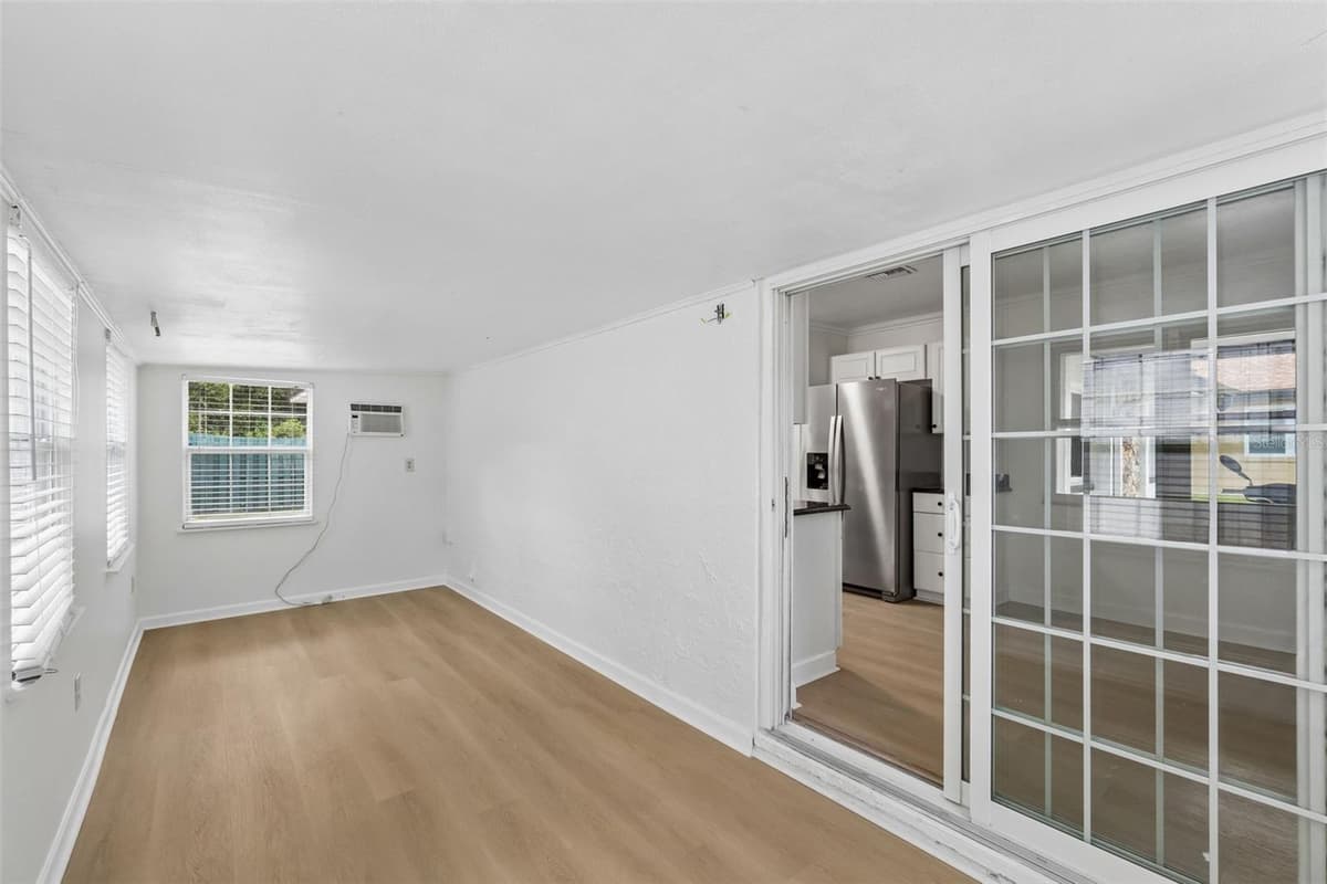 658 BONIVIEW LANE — photo 24 of 41