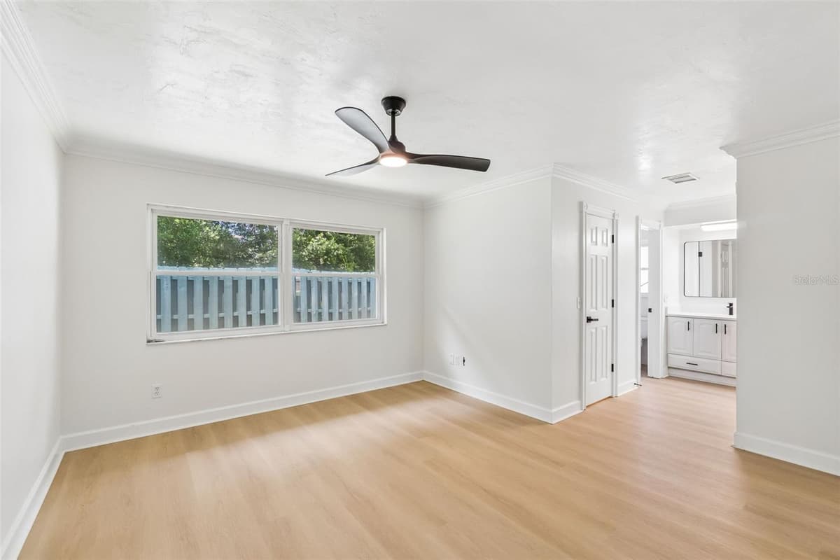 658 BONIVIEW LANE — photo 13 of 41