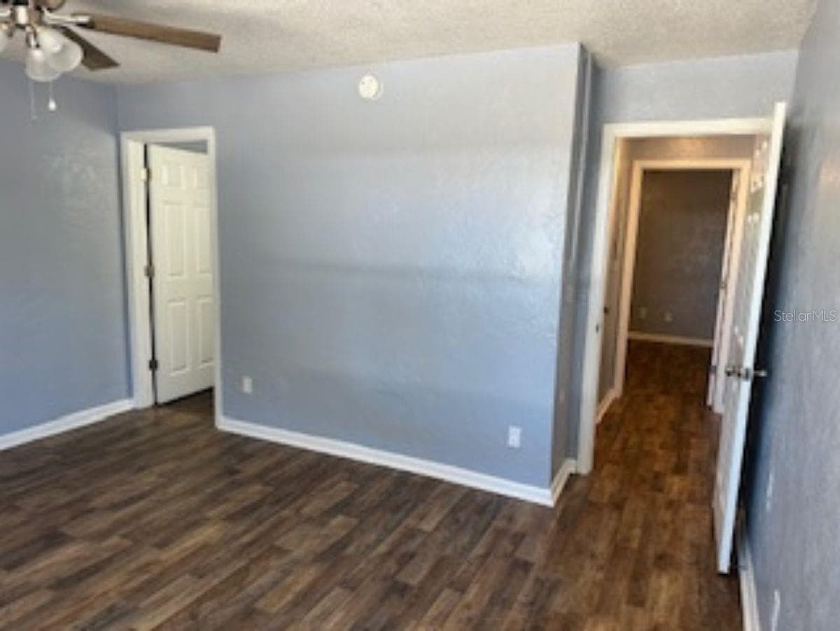 424 DAYTONA STREET — photo 34 of 38