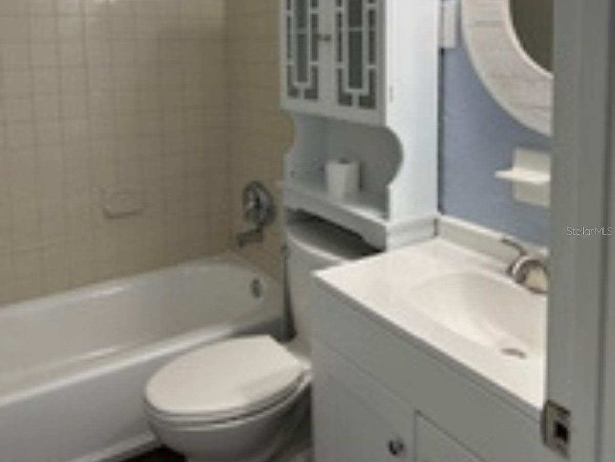 424 DAYTONA STREET — photo 32 of 38