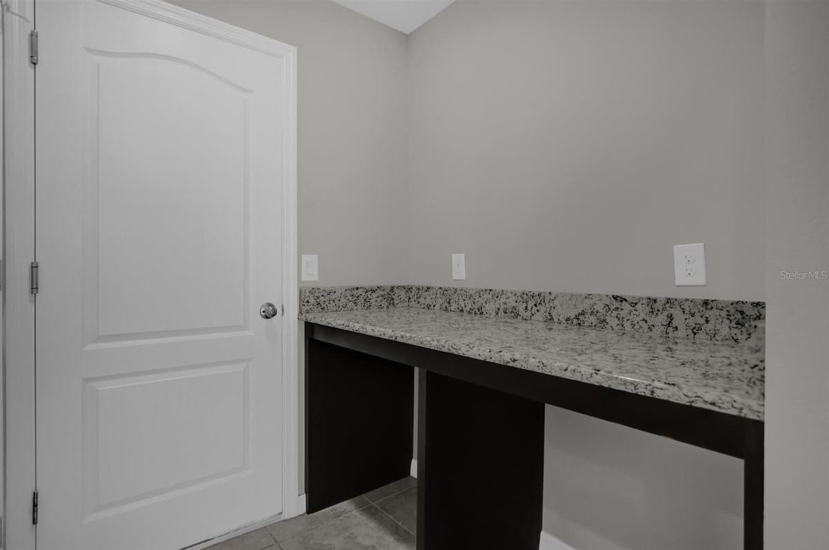 1160 PALMA VERDE PLACE — photo 12 of 46