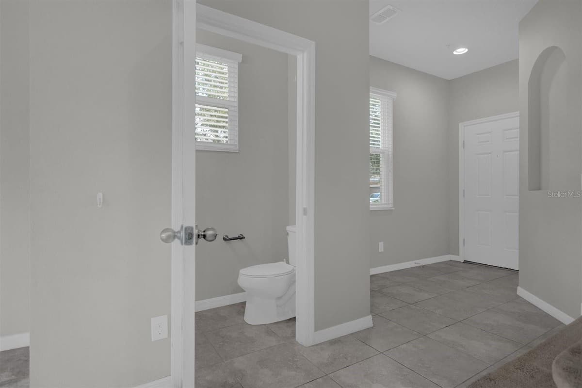 1160 PALMA VERDE PLACE — photo 15 of 46