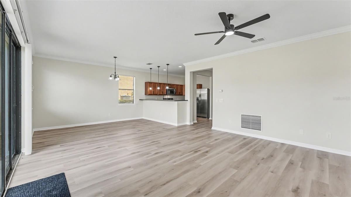 1126 CHERVIL DR — photo 39 of 41