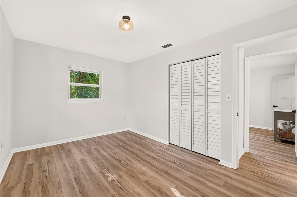 641 258TH STREET — photo 32 of 50