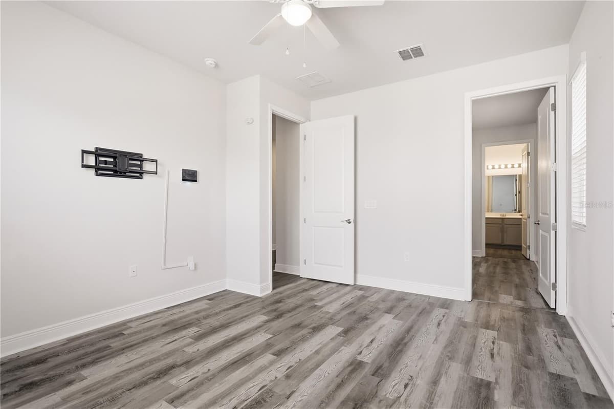 1128 SUGARWOOD STREET — photo 29 of 43