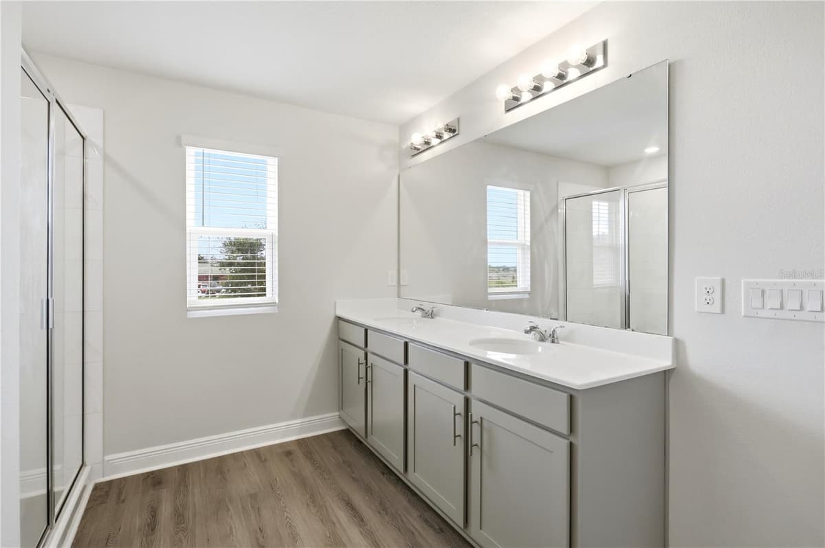1128 SUGARWOOD STREET — photo 14 of 43