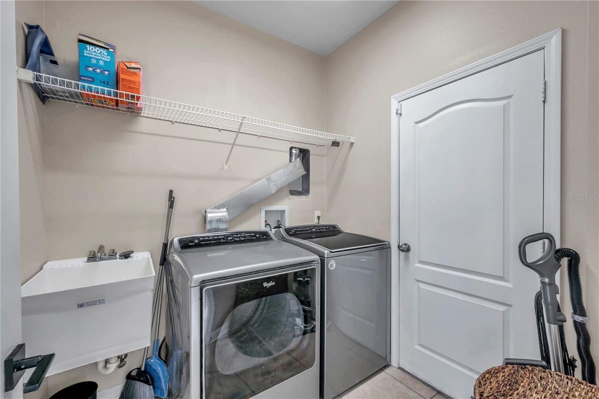 402 HALIFAX BAY COURT — photo 21 of 70