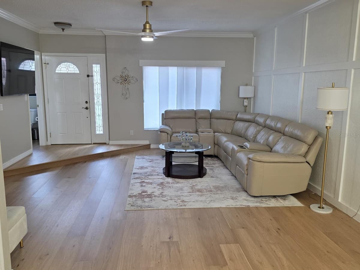 3460 COUNTRYSIDE BOULEVARD — photo 17 of 36