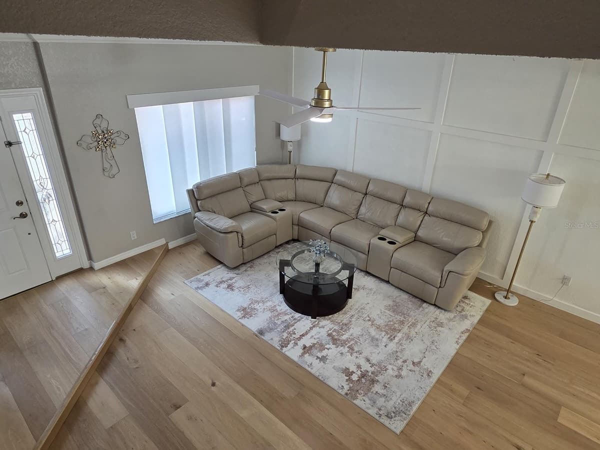 3460 COUNTRYSIDE BOULEVARD — photo 15 of 36