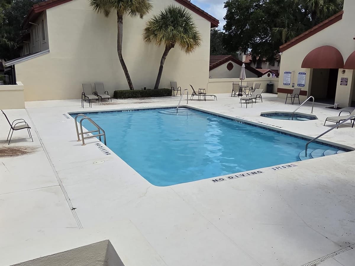 3460 COUNTRYSIDE BOULEVARD — photo 35 of 36