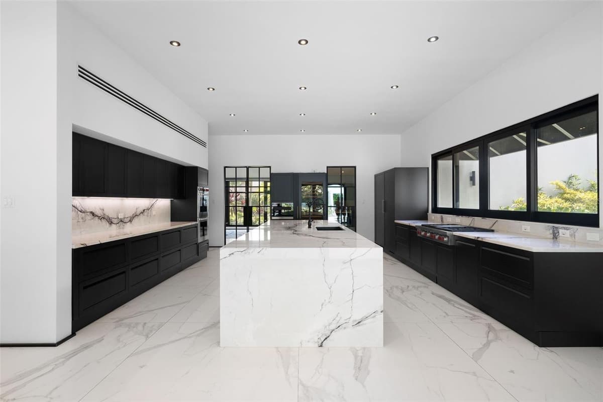 1 DORADO BEACH ESTATES — photo 12 of 32