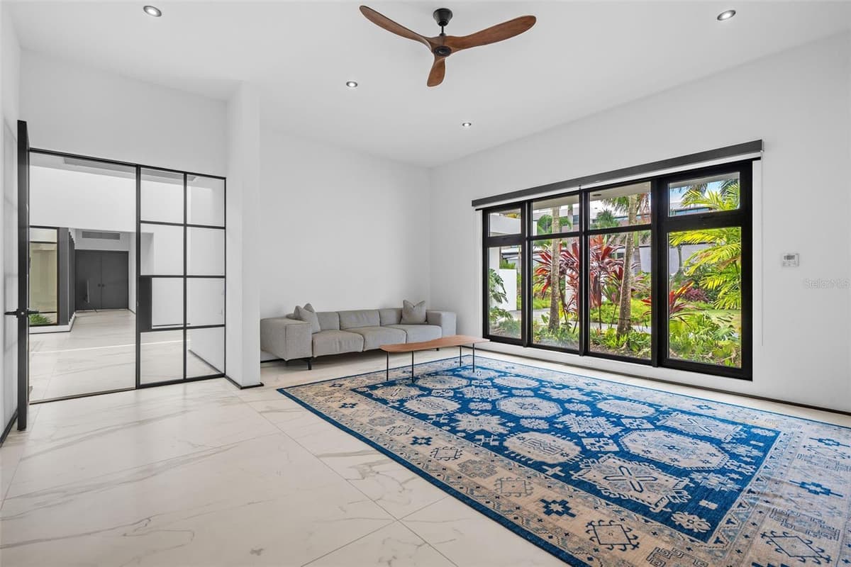 1 DORADO BEACH ESTATES — photo 18 of 32