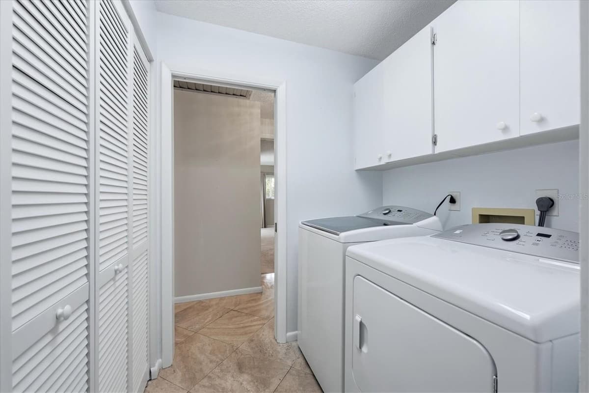 5015 86TH STREET COURT — photo 32 of 41