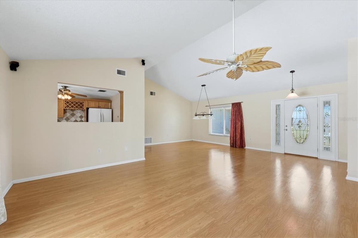 5015 86TH STREET COURT — photo 13 of 41
