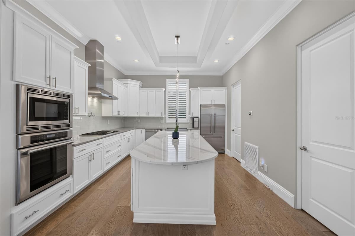 636 MARIPOSA STREET — photo 30 of 81