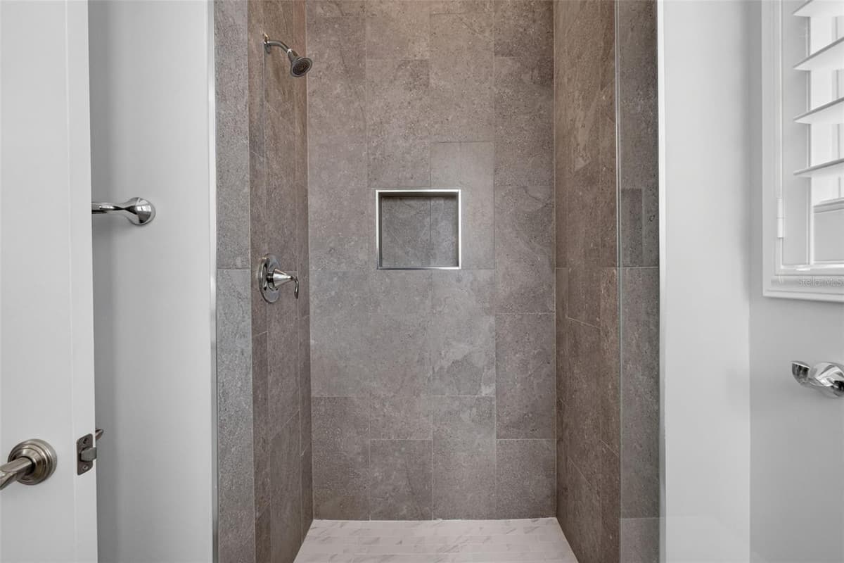 636 MARIPOSA STREET — photo 64 of 81