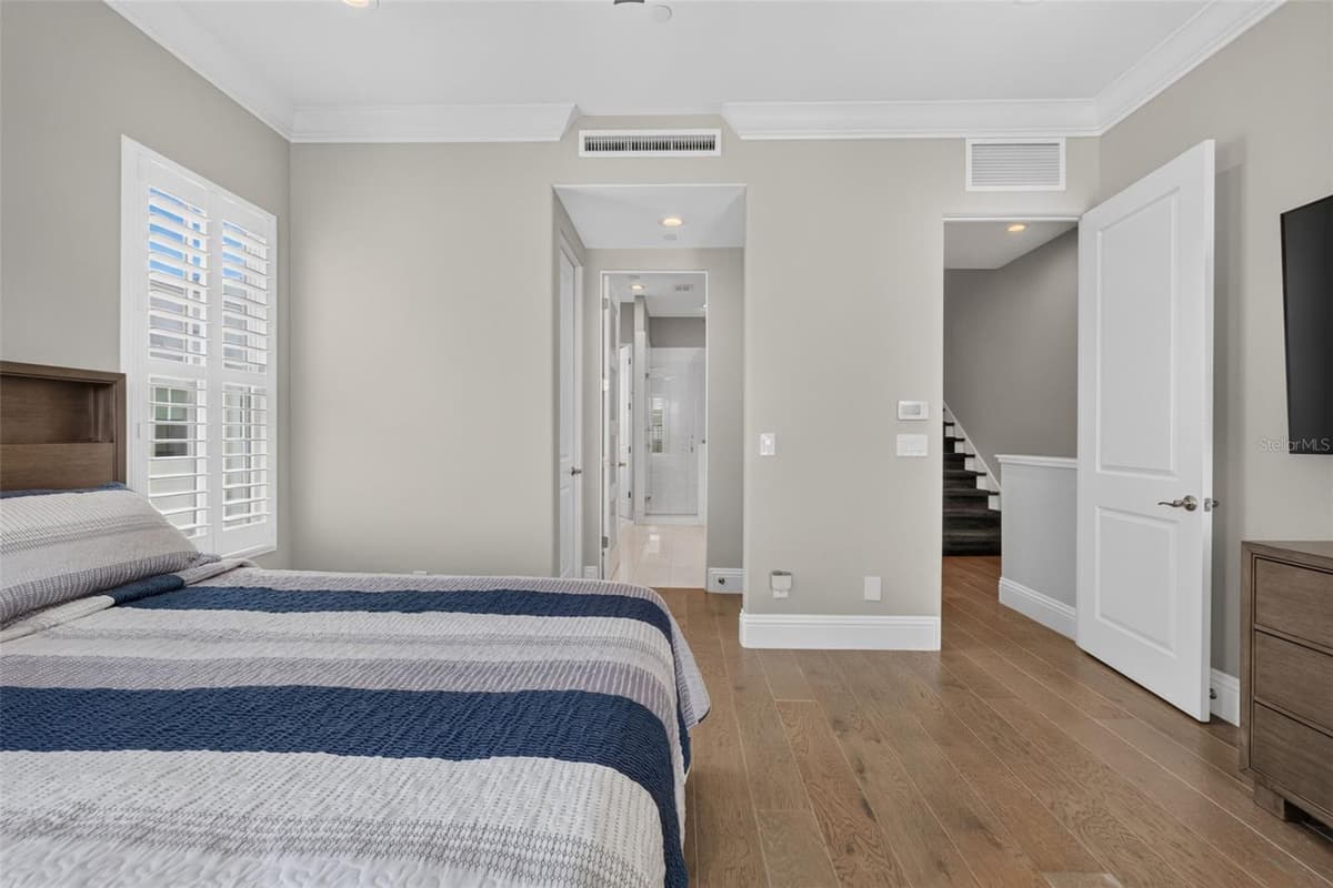 636 MARIPOSA STREET — photo 47 of 81