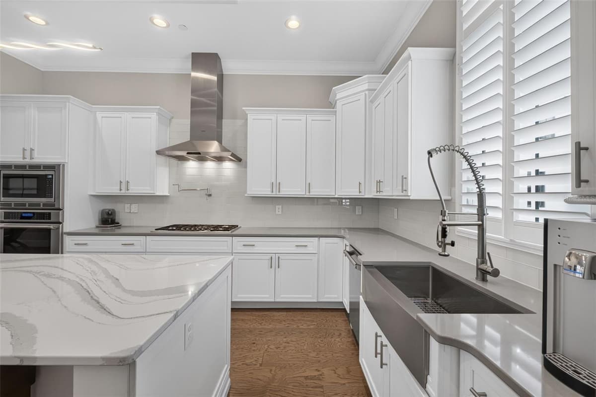 636 MARIPOSA STREET — photo 35 of 81