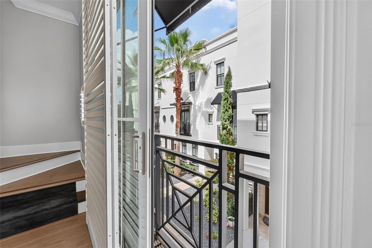 636 MARIPOSA STREET — photo 43 of 81