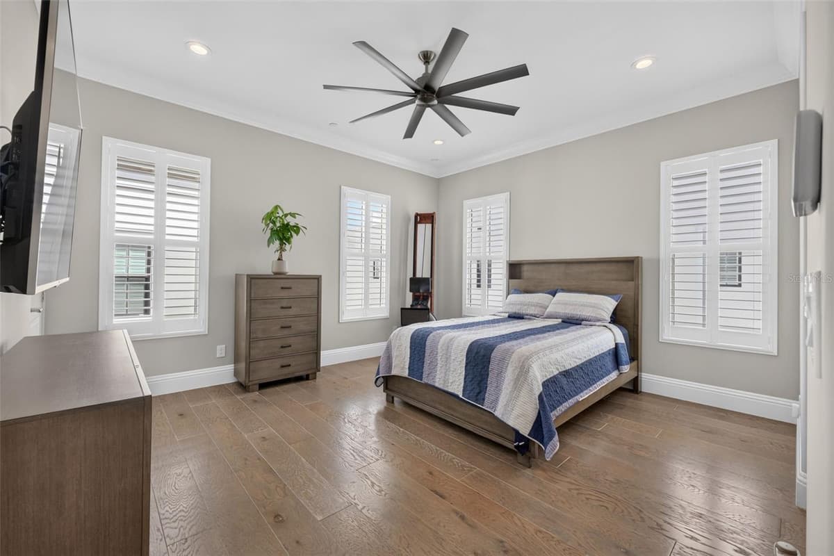 636 MARIPOSA STREET — photo 45 of 81