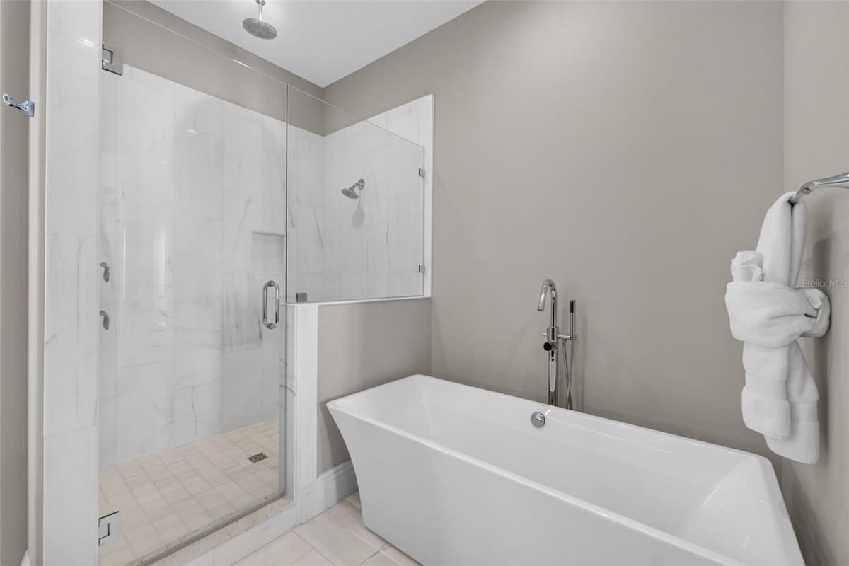 636 MARIPOSA STREET — photo 55 of 81