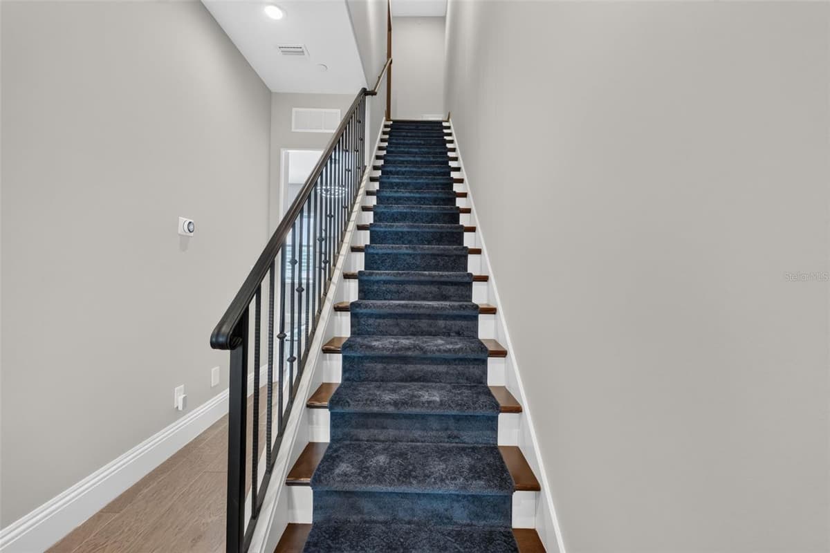 636 MARIPOSA STREET — photo 65 of 81