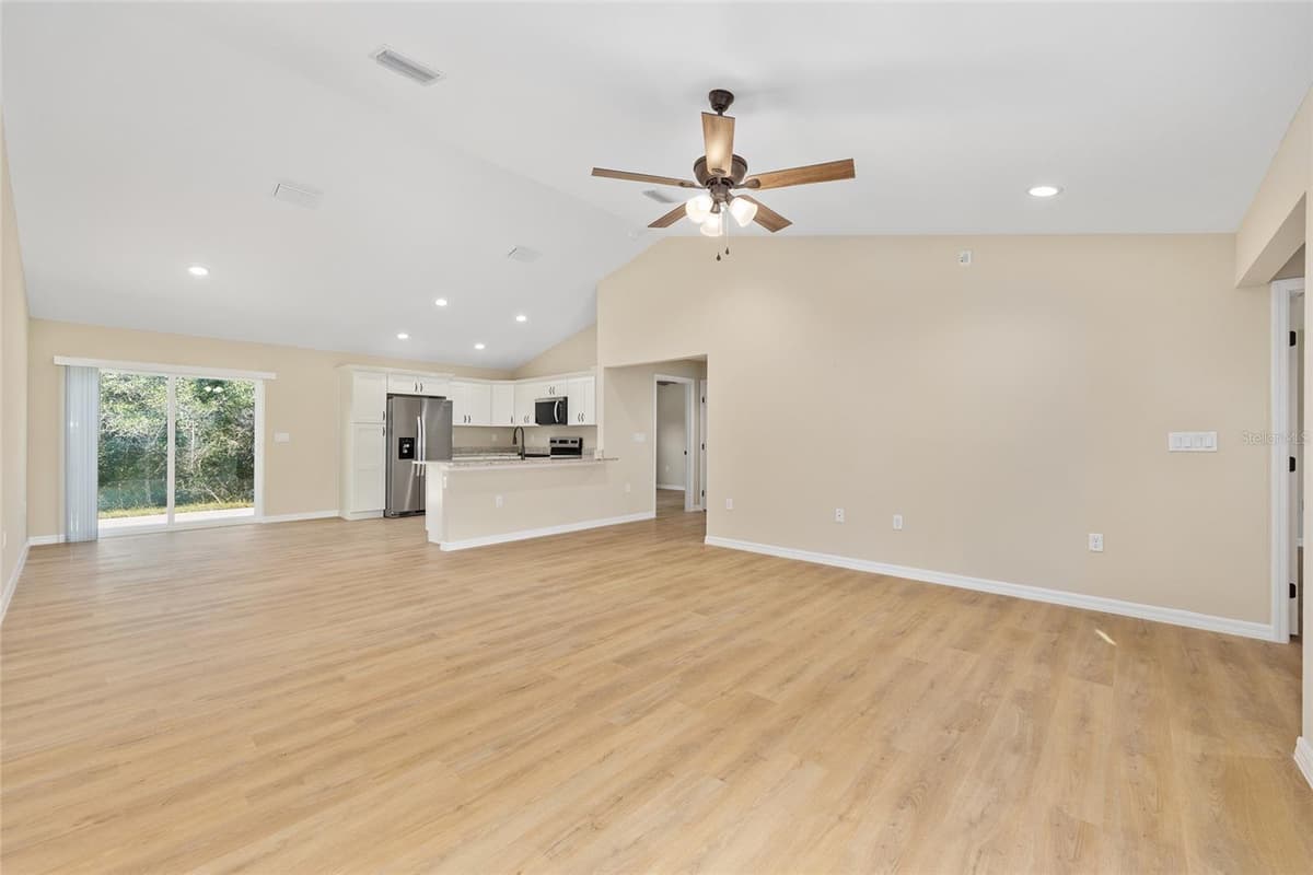 22060 NEPTUNE BOULEVARD — photo 51 of 89