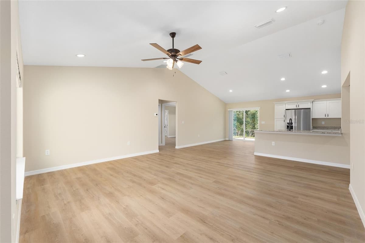 22060 NEPTUNE BOULEVARD — photo 50 of 89