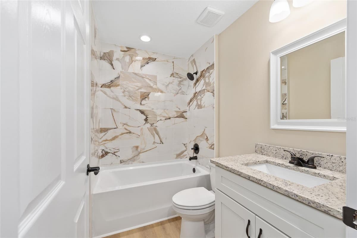 22060 NEPTUNE BOULEVARD — photo 64 of 89