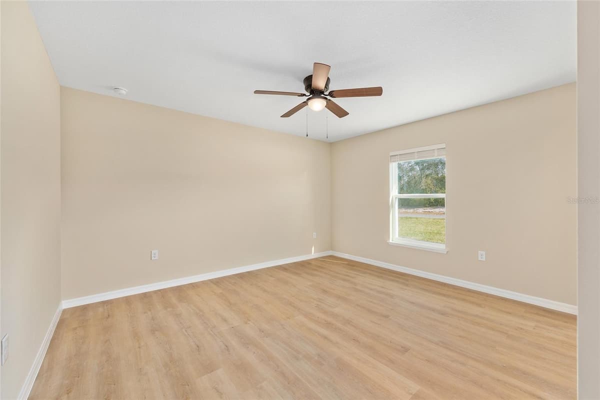 22060 NEPTUNE BOULEVARD — photo 48 of 89