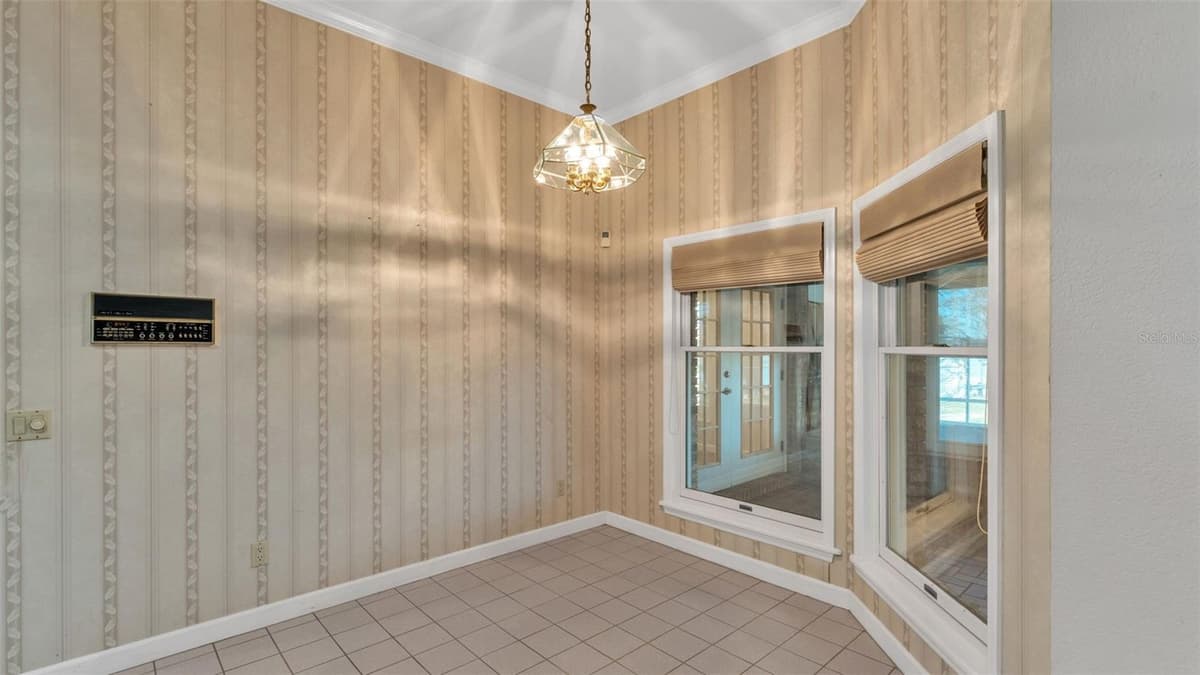 122 JULIANA WAY — photo 22 of 54