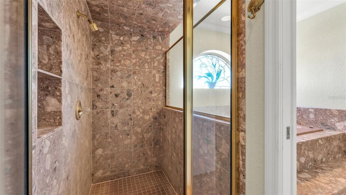 122 JULIANA WAY — photo 36 of 54