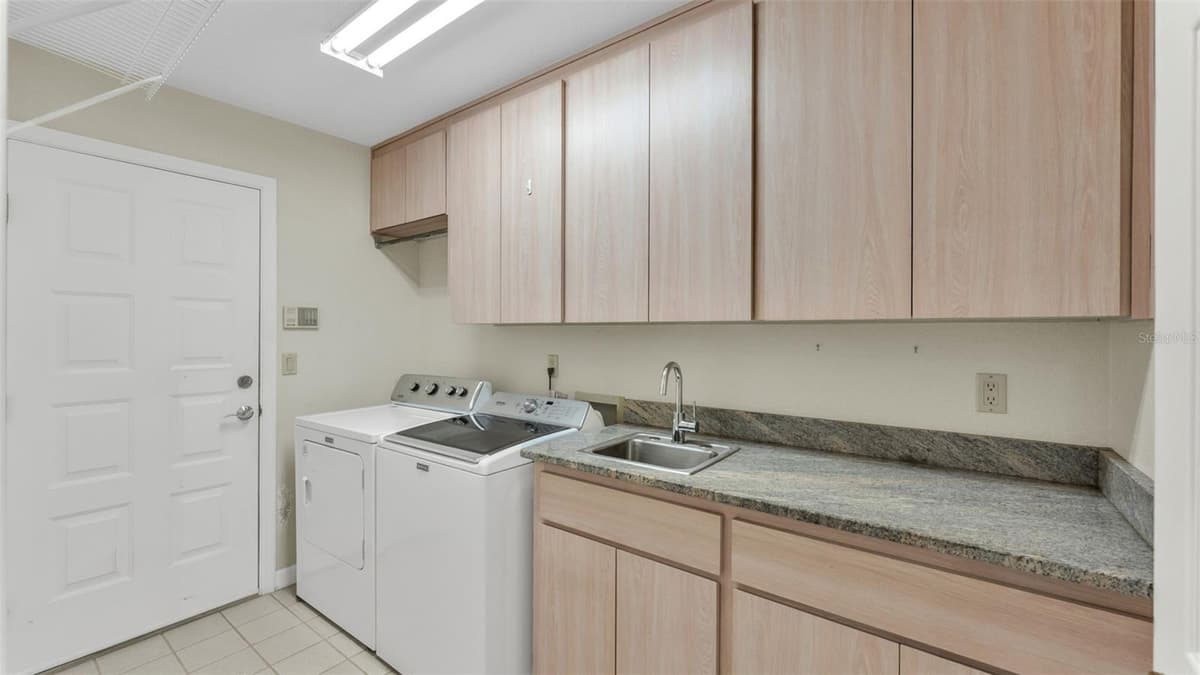 122 JULIANA WAY — photo 42 of 54
