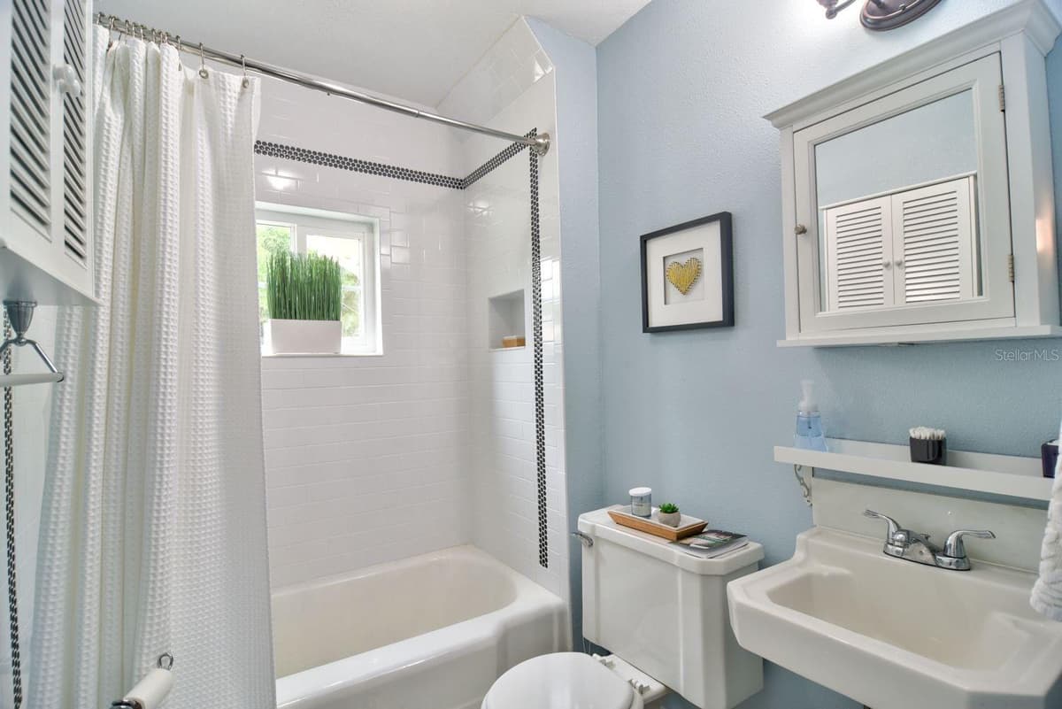 318 34TH STREET — photo 38 of 40