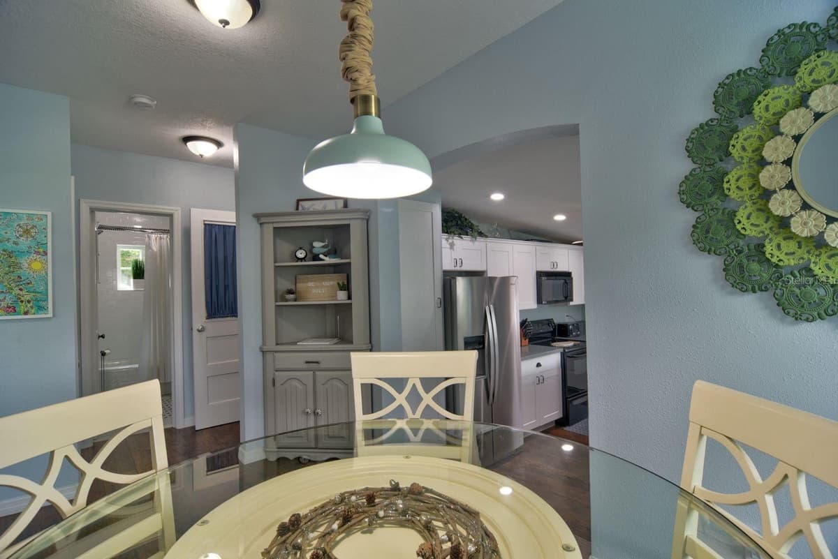 318 34TH STREET — photo 18 of 40