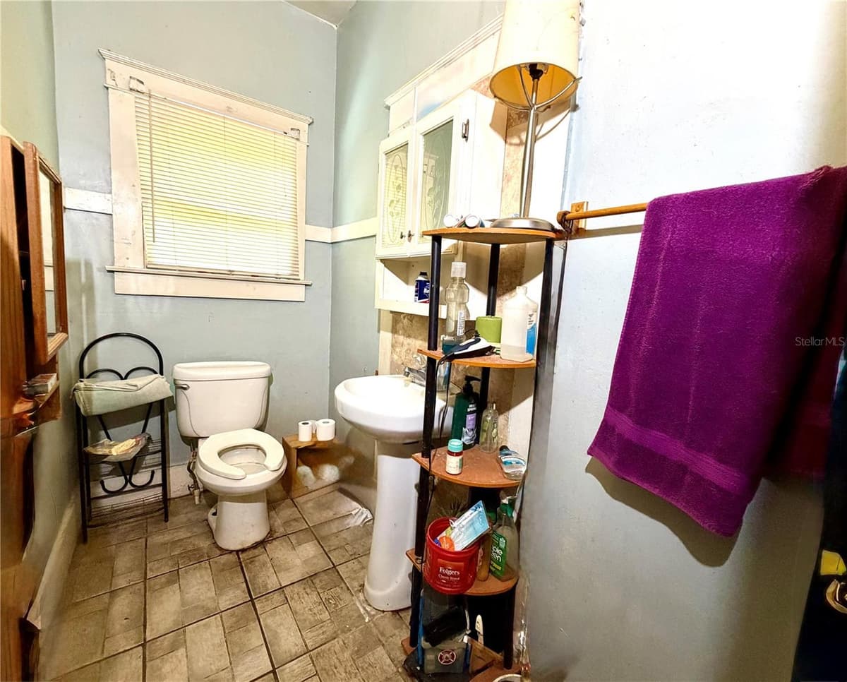 209 AVENUE C — photo 9 of 17