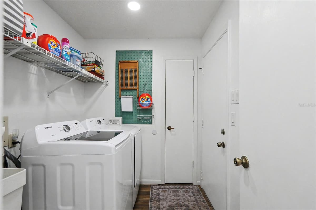 10 COLUBRINA COURT — photo 24 of 59
