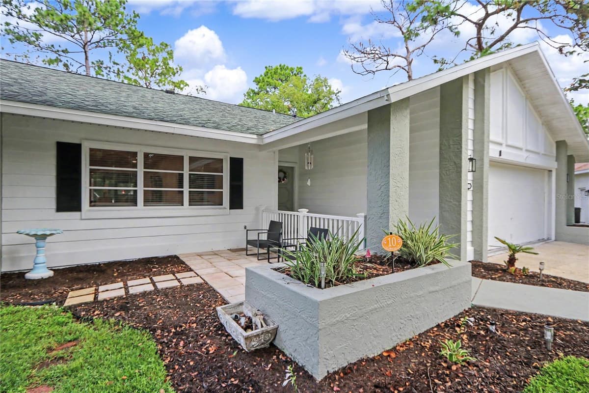 10 COLUBRINA COURT — photo 15 of 59