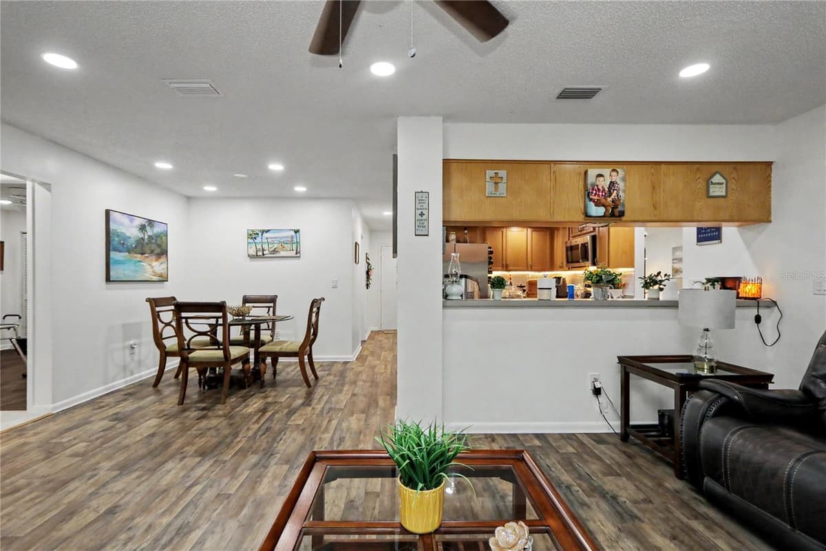 10 COLUBRINA COURT — photo 36 of 59