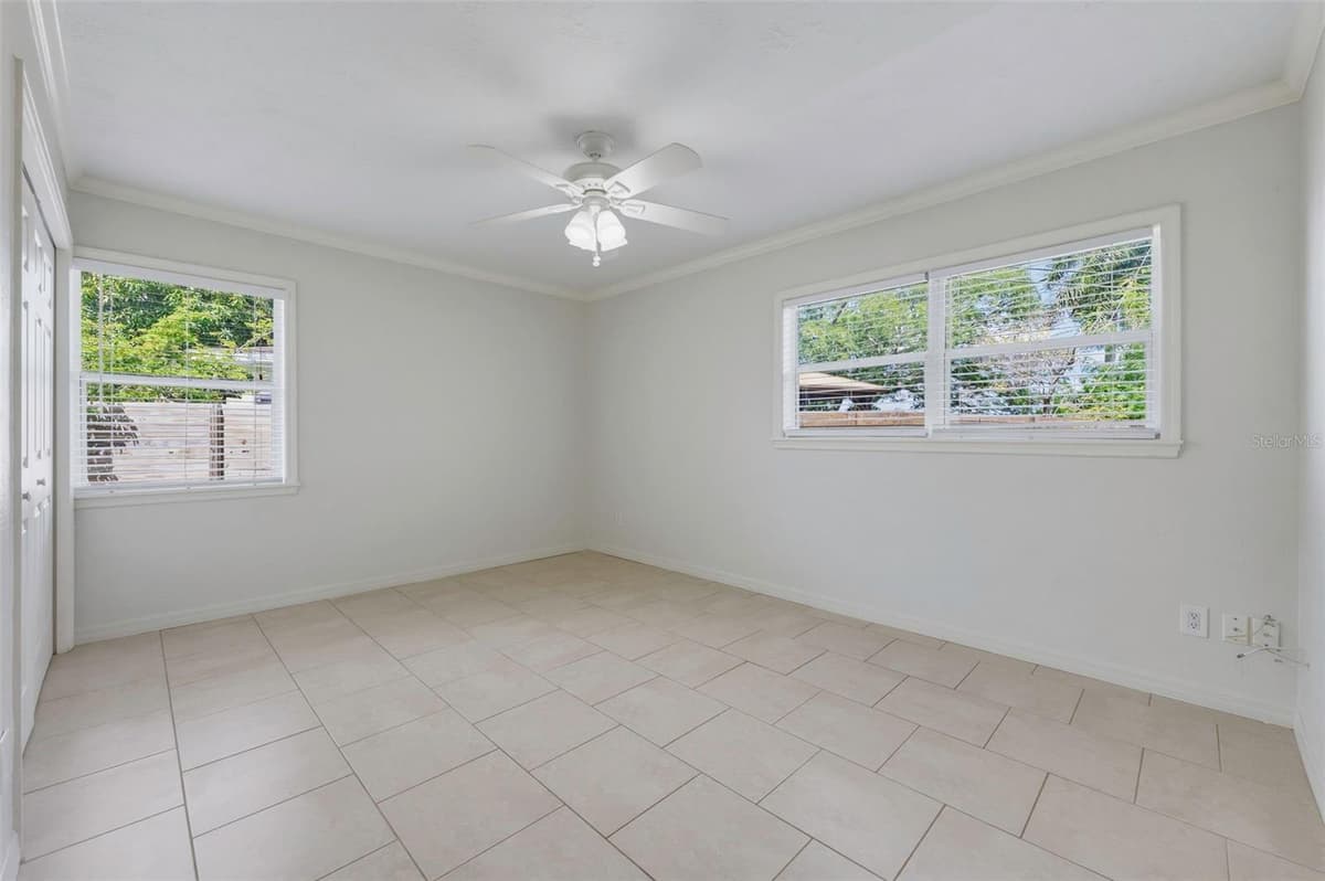 7300 10TH STREET — photo 16 of 44