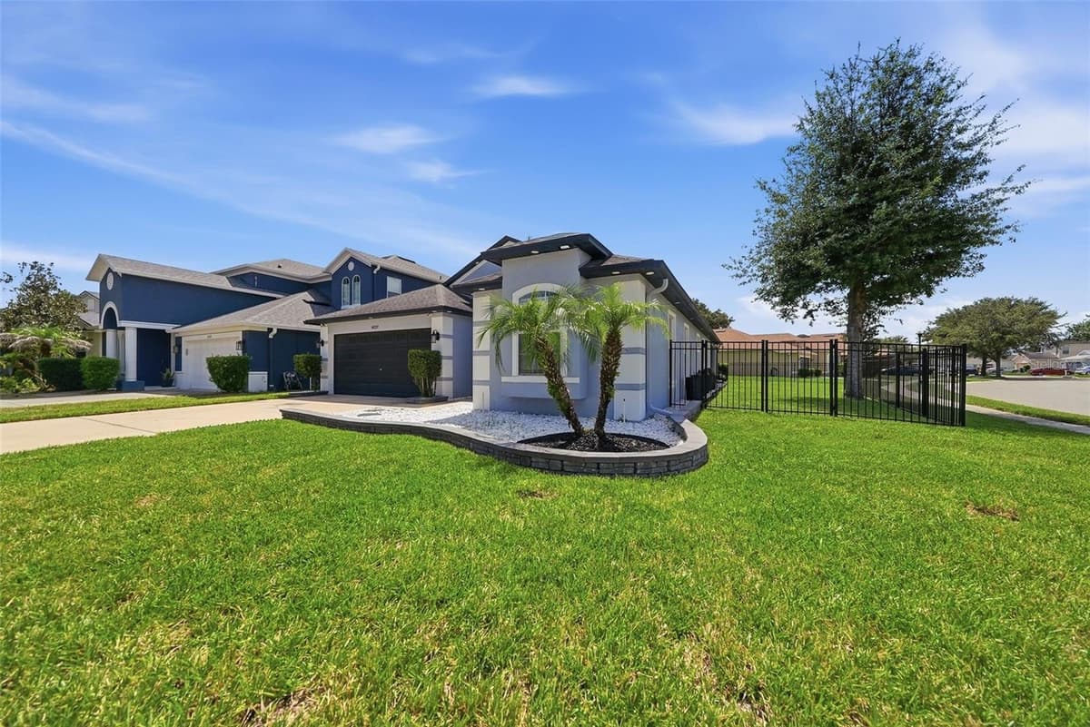 4037 WARWICK HILLS DRIVE — photo 5 of 61