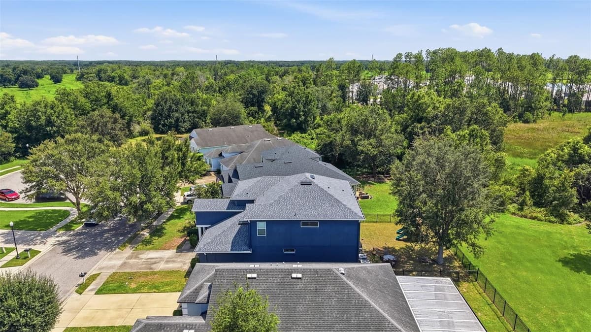 4037 WARWICK HILLS DRIVE — photo 10 of 61