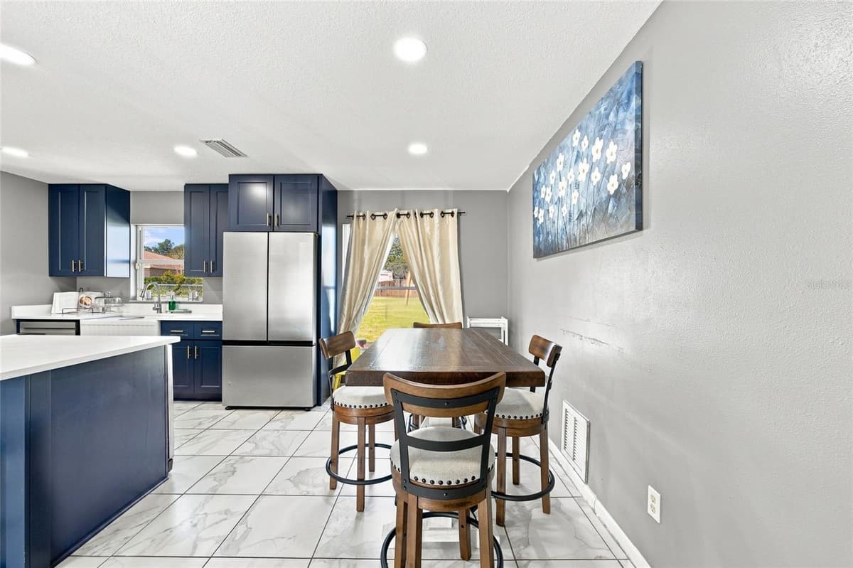 8008 CAMPBELL ROAD — photo 10 of 41