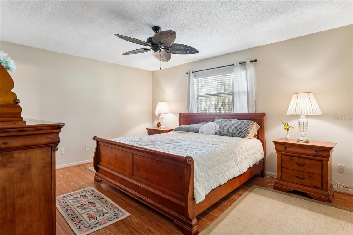 1520 PALMER COURT — photo 23 of 61