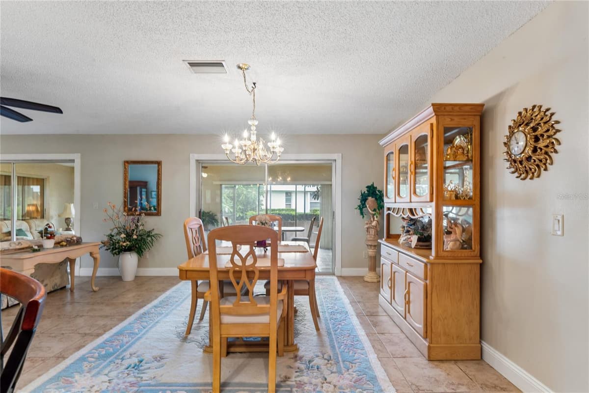 1520 PALMER COURT — photo 15 of 61