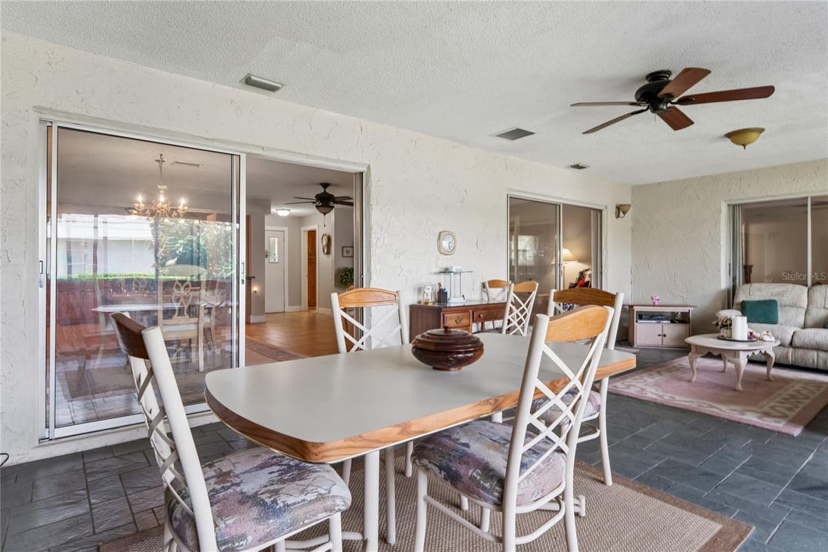 1520 PALMER COURT — photo 22 of 61