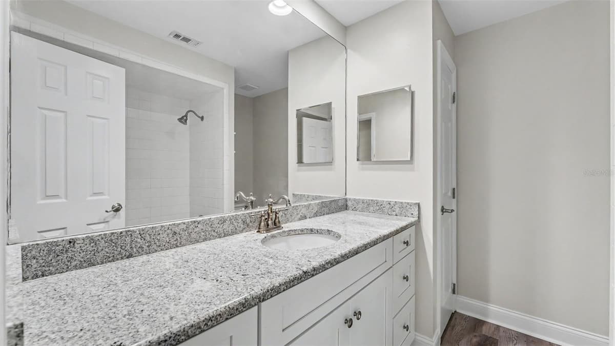 4520 OLD COLONY ROAD — photo 10 of 19