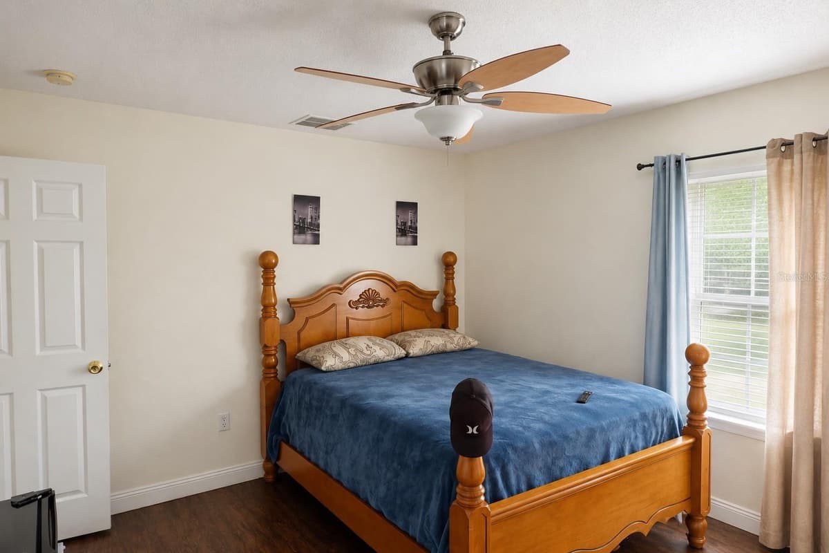 925 STOCKPORT DRIVE — photo 18 of 28