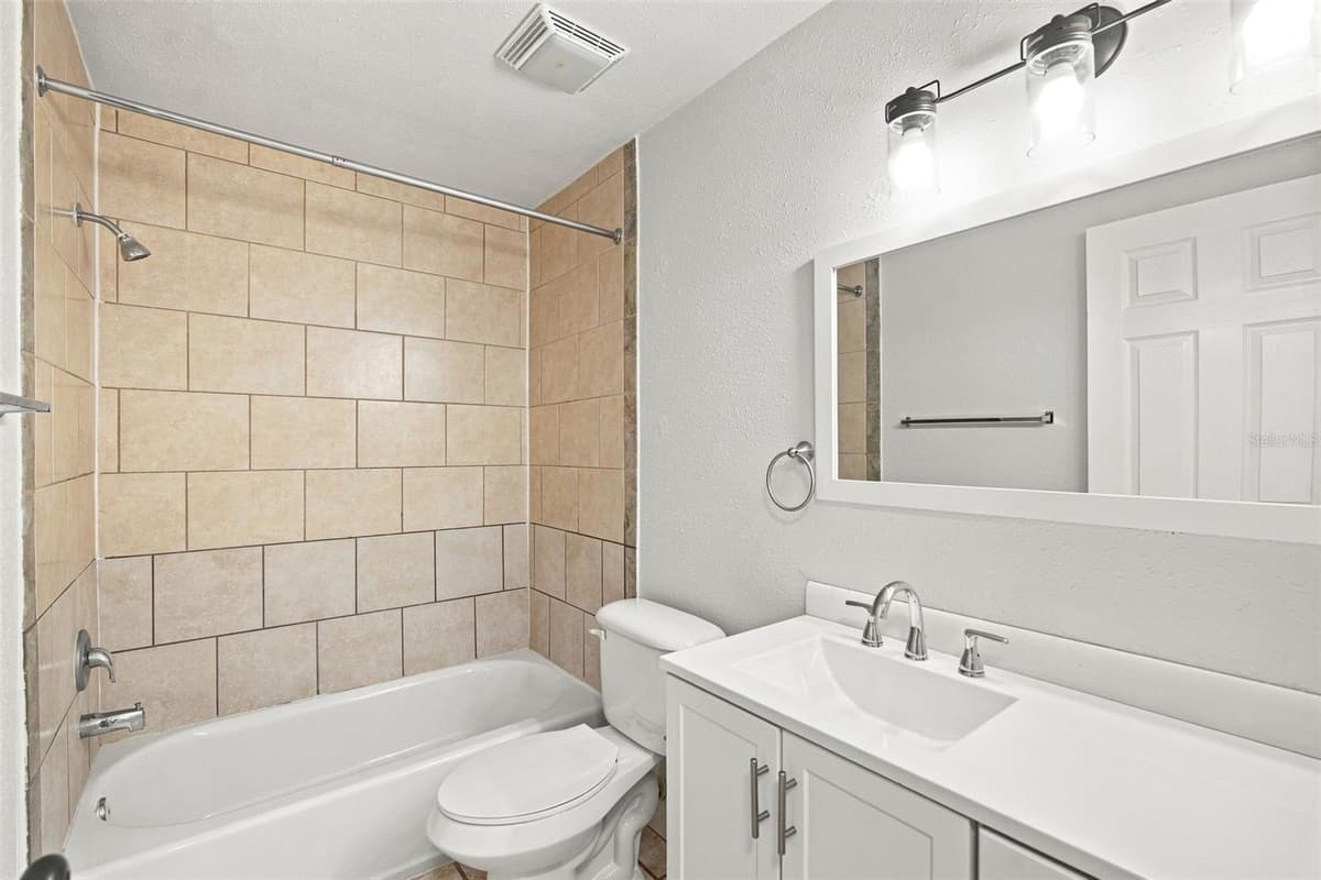 5005 BORDEAUX VILLAGE PLACE — photo 12 of 38